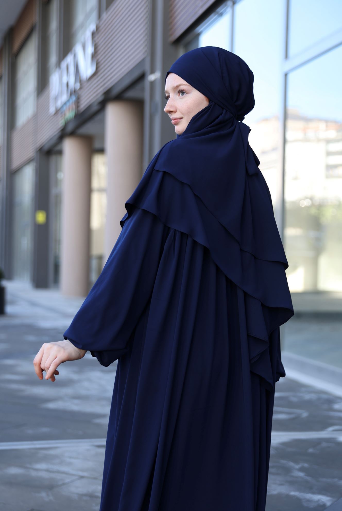 未使用 5万 カシミヤ天竺 DIAPLEX ネイビー 4 M 紺 プルオーバー Tazkiyah. Mira Sufle (Lacivert)